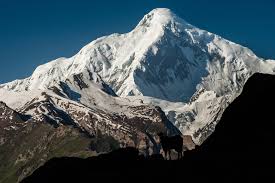 Diran Peak (7266-M) Expeditions Images