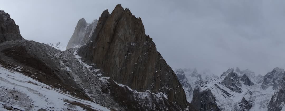 Amin Brak 5850-M Expedition  Images