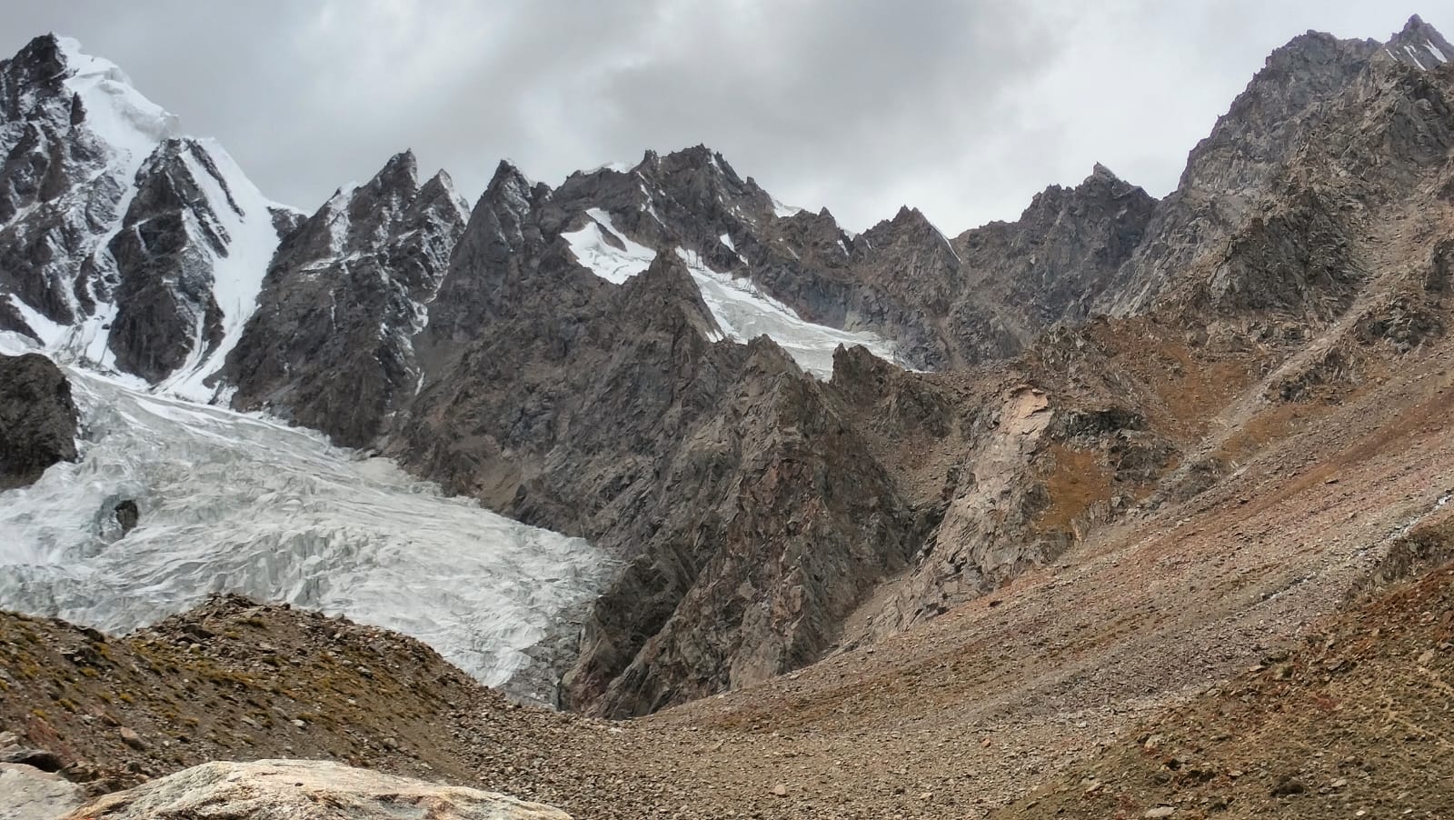 Bondit Peaks (6660) Images