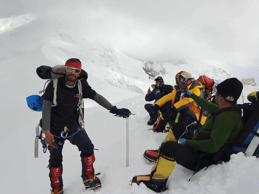 Spantik Peak Expedition 7,027m | Golden Peak Pakistan – Book Images