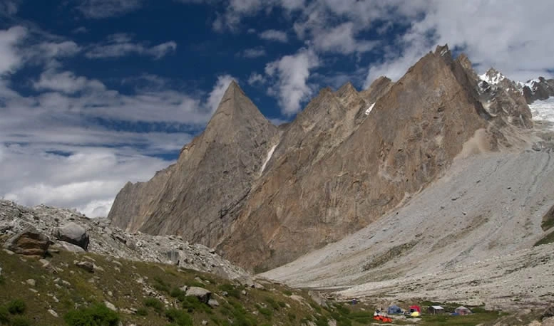 Charakusa Valley Trek (k6-k7 Base Camp) Images